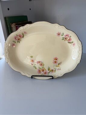 Homer Laughlin Virginia Rose Shape Serving Platter 12” by 9”